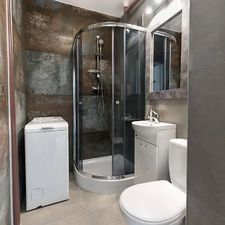 Apartamento Hello Broniewskiego Miejski 400 M Do Plazy
